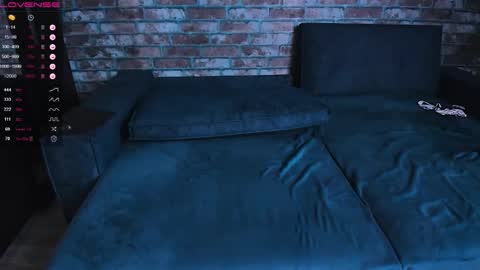 Mark online show from March 14, 7:01 am