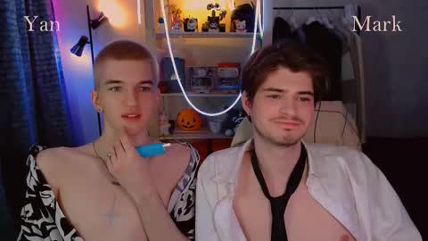 Mark online show from March 22, 3:49 pm