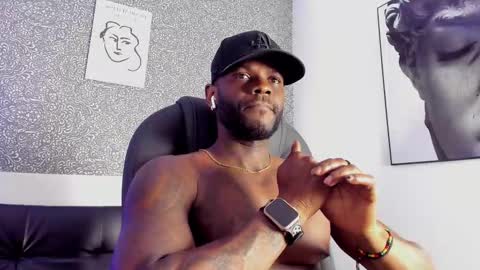 Mark online show from February 16, 8:01 am