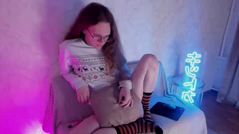 Mark online show from December 4, 10:26 am