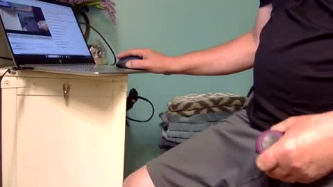 markpanier online show from August 6, 5:11 pm