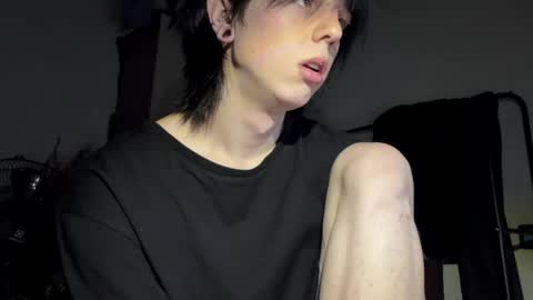 Mark online show from April 14, 11:19 pm