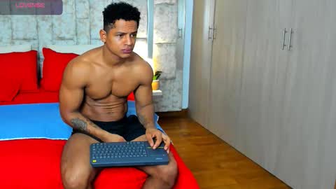 Snapshot of markustheroy chatting on September 13, 11:12 am Legal online show from September 13, 11:12 am