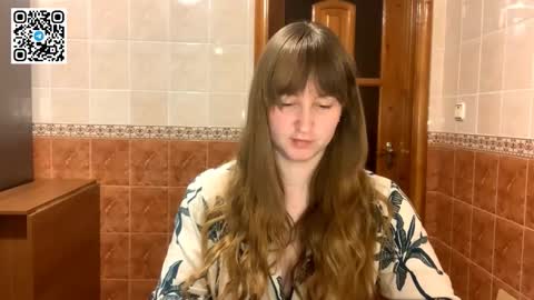 Snapshot of maroonmoon_ chatting on October 9, 7:52 pm Miriam online show from October 9, 7:52 pm
