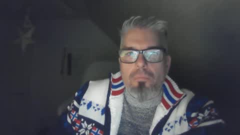 marriedcock1980 online show from January 10, 3:58 pm