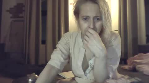 MaryGoRound online show from February 24, 3:12 am