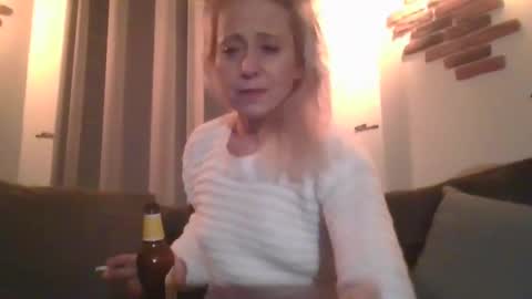 MaryGoRound online show from March 2, 1:47 am