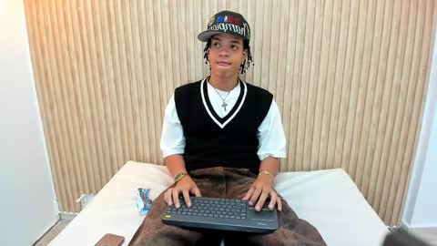 MARSHALL online show from September 26, 1:30 pm