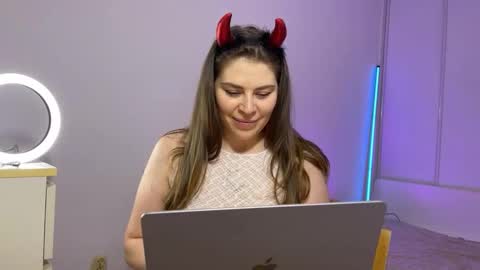 marshy_love online show from February 26, 11:19 pm