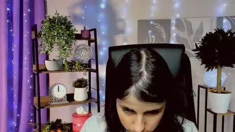 martaedams online show from January 14, 6:21 am