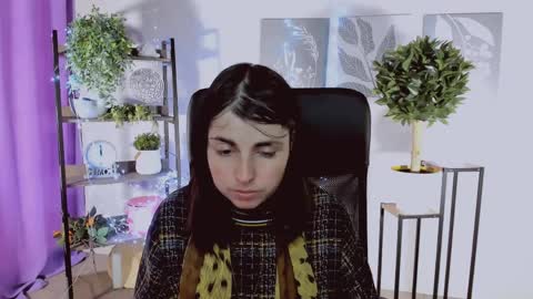 martaedams online show from April 9, 6:30 am