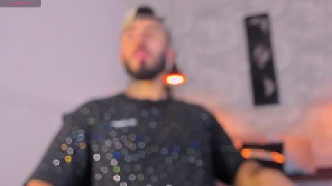 Martin Foster online show from March 28, 8:27 am