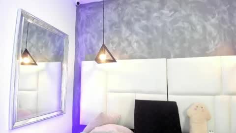 Martina  online show from April 13, 2:10 pm