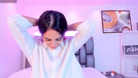 Martina online show from November 15, 1:35 pm