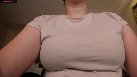 Martinna Bonnet online show from February 2, 10:24 am