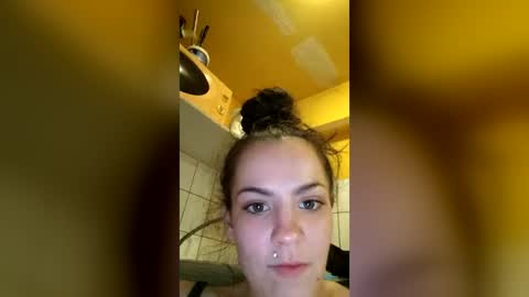 mary553158 online show from June 13, 2:05 pm