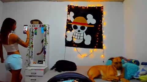 mary online show from April 4, 3:24 am