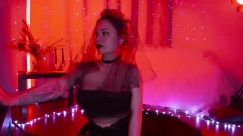 Julia online show from February 15, 11:03 pm