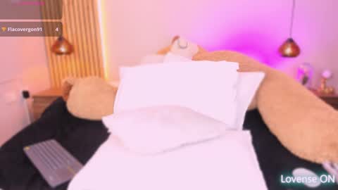   online show from September 10, 9:38 pm