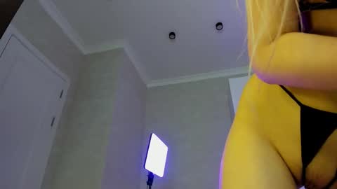 HelIo  Everyone Im MaryWelcome  to my room and  lets have  a good  time  together with me   online show from February 7, 5:05 pm