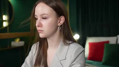 yours fetish mary online show from June 26, 3:23 am
