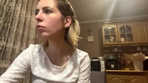 Tessa  online show from February 17, 6:29 pm