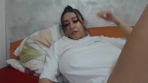 maryem online show from March 4, 3:42 pm