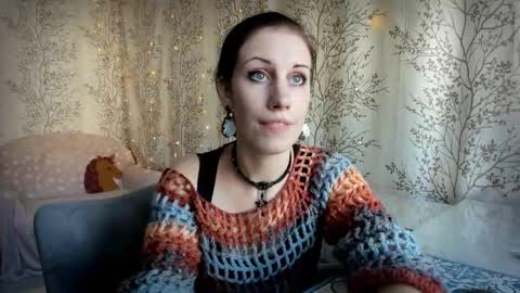 Snapshot of marylou_ chatting on September 17, 8:18 am Mary Lou online show from September 17, 8:18 am