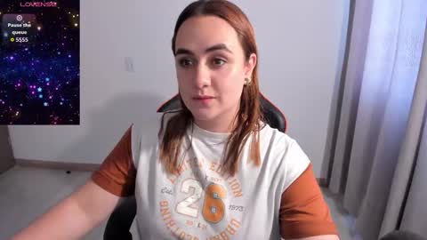 Dulce Maria online show from February 17, 7:24 pm