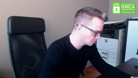 Snapshot of maschiodavide89 chatting on February 20, 10:48 am David online show from February 20, 10:48 am