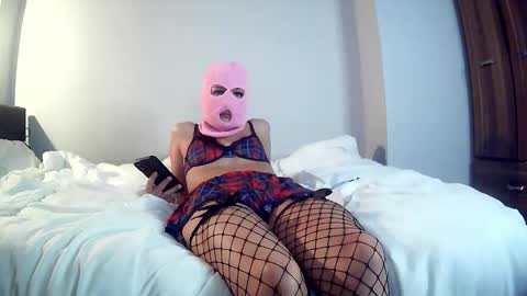 Masked Maeve online show from October 22, 5:14 pm