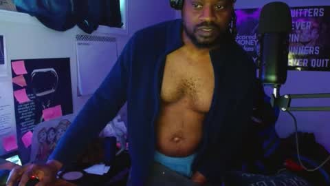 Maskmind online show from March 11, 9:04 pm