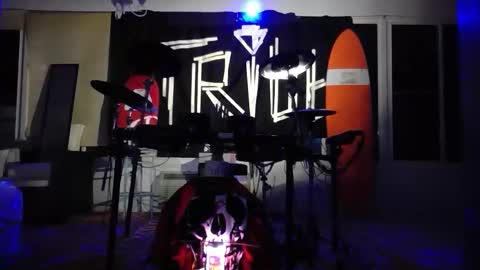 HappyZending online show from November 2, 1:38 am