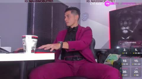 I am Massimo online show from February 17, 2:49 pm