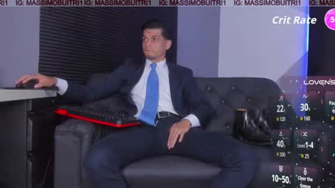 I am Massimo online show from November 4, 12:01 am