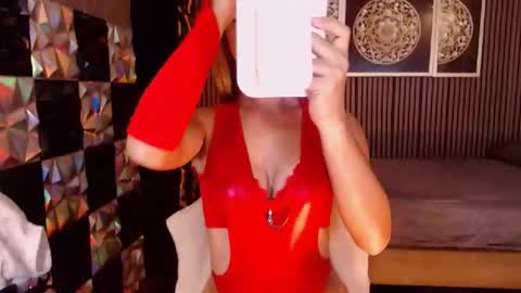 massivecockasiants online show from May 2, 5:30 pm