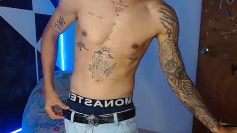 master_black777 online show from September 22, 3:43 am