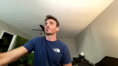 Snapshot of master_louie chatting on December 19, 4:57 pm muskyjockdick online show from December 19, 4:57 pm