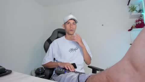 Alpha junior online show from April 1, 2:58 pm