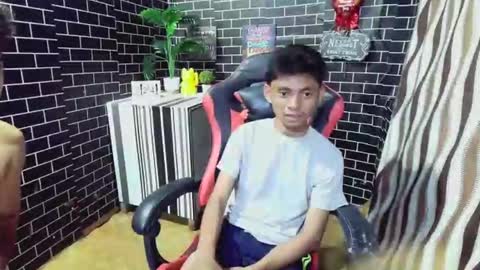 Alex online show from March 1, 9:24 am