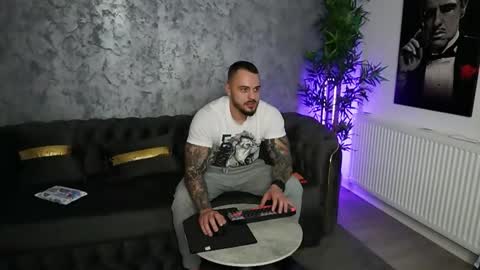 masterkingmuscle online show from March 13, 8:45 pm