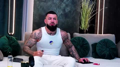 masterkingofmuscle online show from January 22, 6:31 am