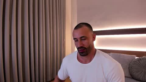 Mateo online show from February 27, 8:23 pm