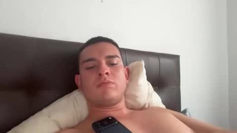 Mateo online show from April 10, 5:39 pm