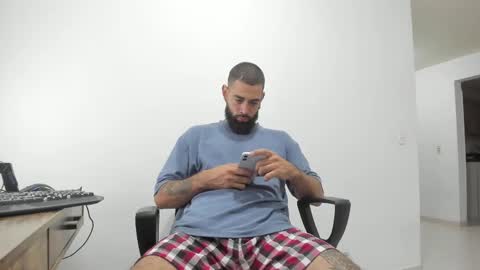 Matheus     online show from March 11, 11:26 pm