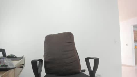 Matheus     online show from March 11, 7:36 pm