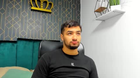 Mathews online show from December 22, 11:50 am