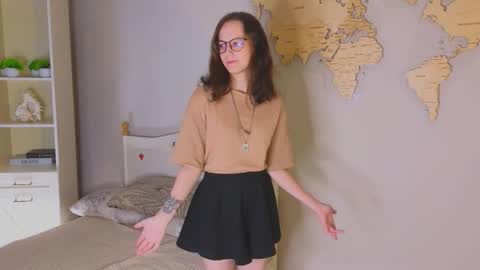 mathildesephton online show from October 23, 11:55 am
