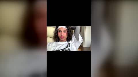 Abby Bella online show from May 7, 7:04 am