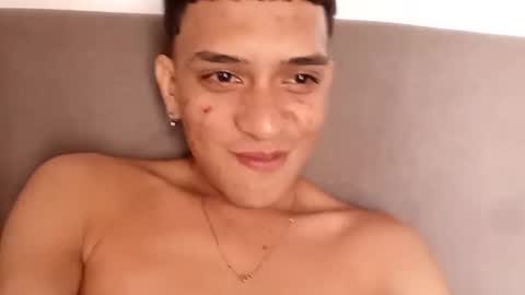 Snapshot of matius_montes chatting on October 27, 2:06 pm matius_montes online show from October 27, 2:06 pm
